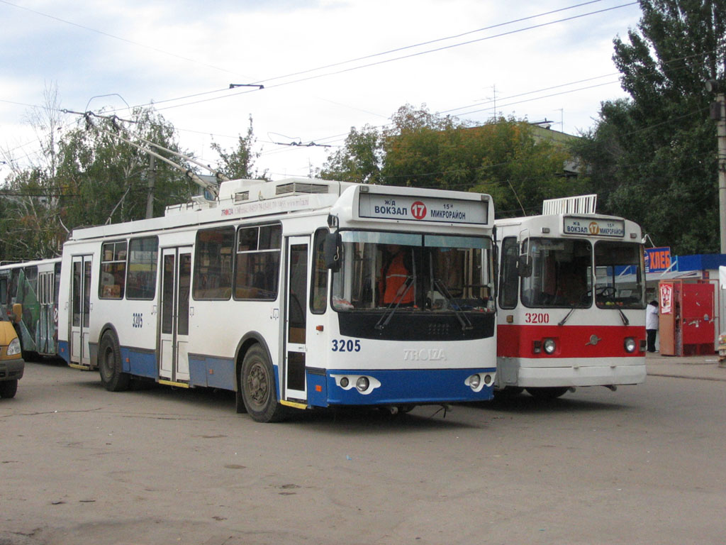 Самара, ЗиУ-682Г-016.03 № 3205; Самара — Конечные станции и кольца (троллейбус)