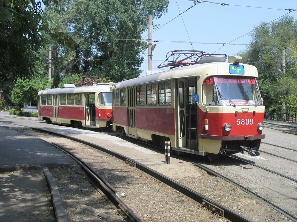Волгоград, Tatra T3SU № 5809; Волгоград, Tatra T3SU № 5810