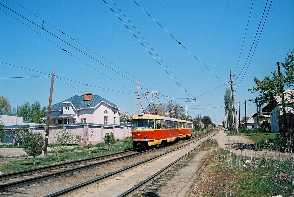 Волгоград, Tatra T3SU (двухдверная) № 2671; Волгоград, Tatra T3SU (двухдверная) № 2639