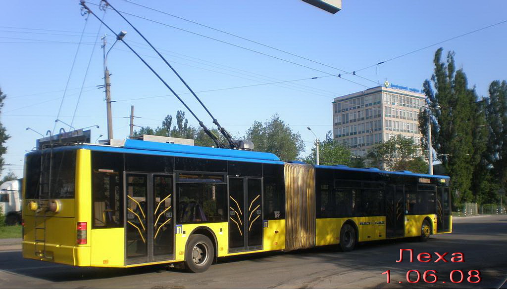 Киев, ЛАЗ E301D1 № 3608