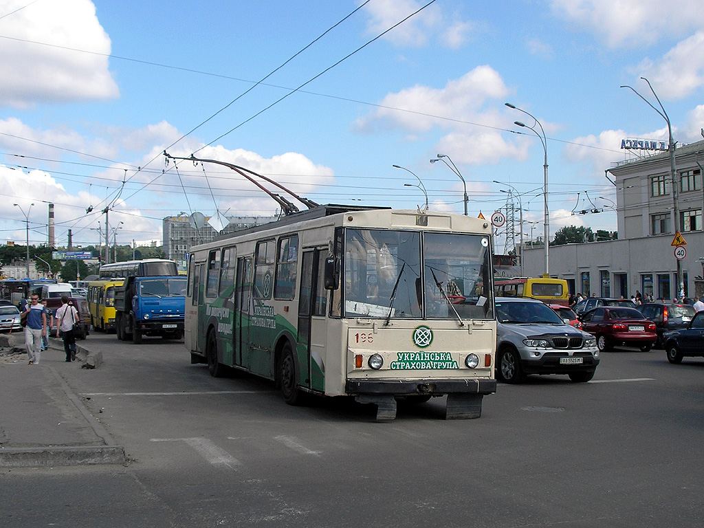 Киев, Škoda 14Tr02/6 № 196