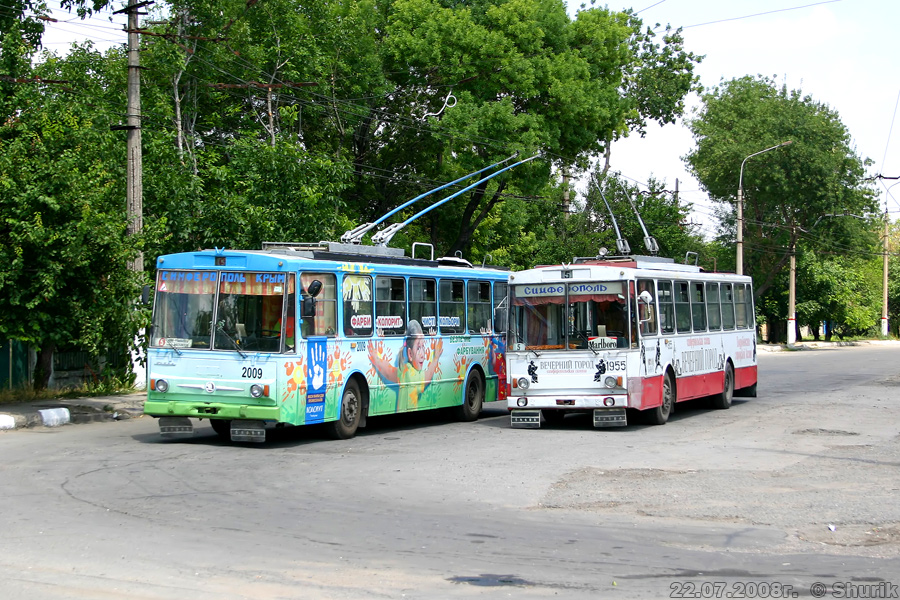 Крымский троллейбус, Škoda 14Tr02/6 № 2009; Крымский троллейбус, Škoda 14Tr06 № 1955