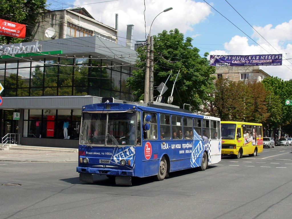 Крымский троллейбус, Škoda 14Tr02/6 № 2004