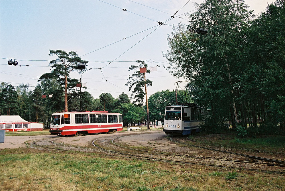 Санкт-Петербург, 71-134К (ЛМ-99К) № 8325; Санкт-Петербург — Конечные станции и разворотные кольца