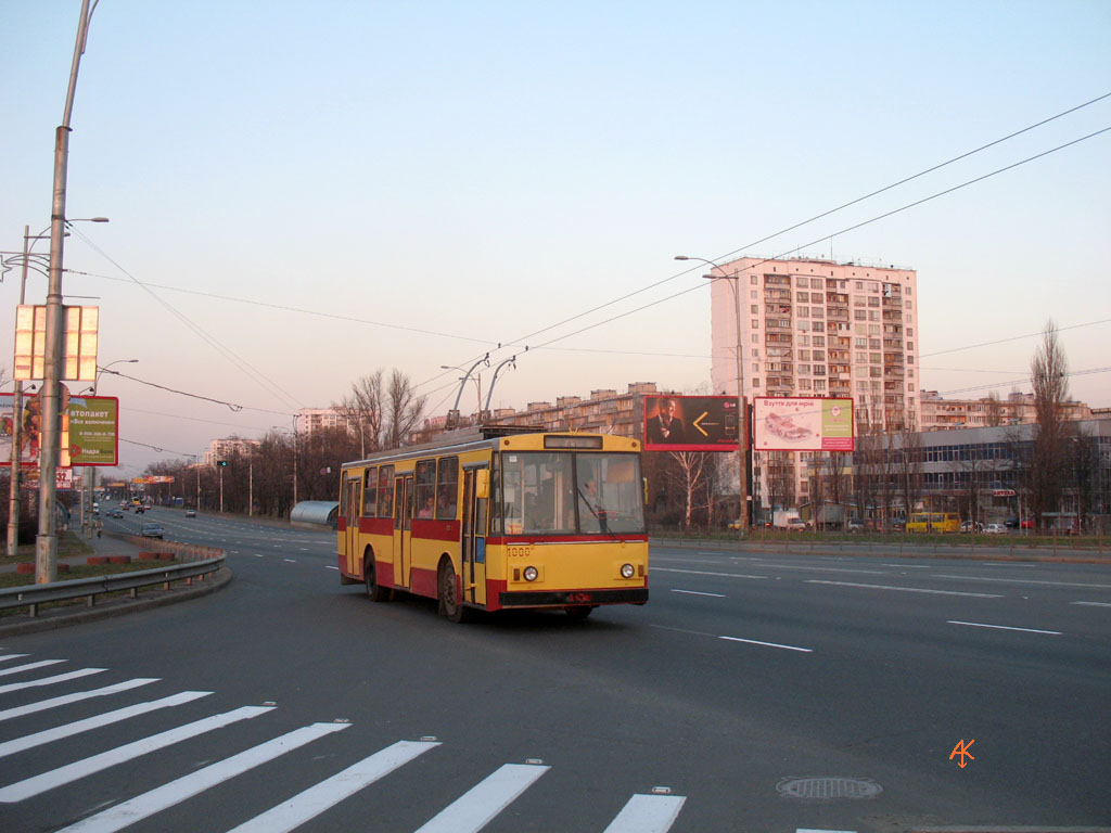 Киев, Škoda 14Tr89/6 № 1000