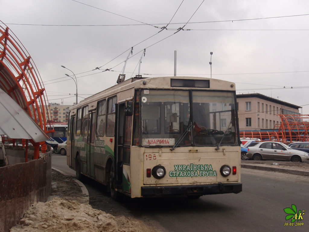Киев, Škoda 14Tr02/6 № 198