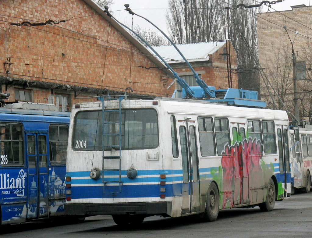 Черновцы, ЛАЗ-52522 № 2004