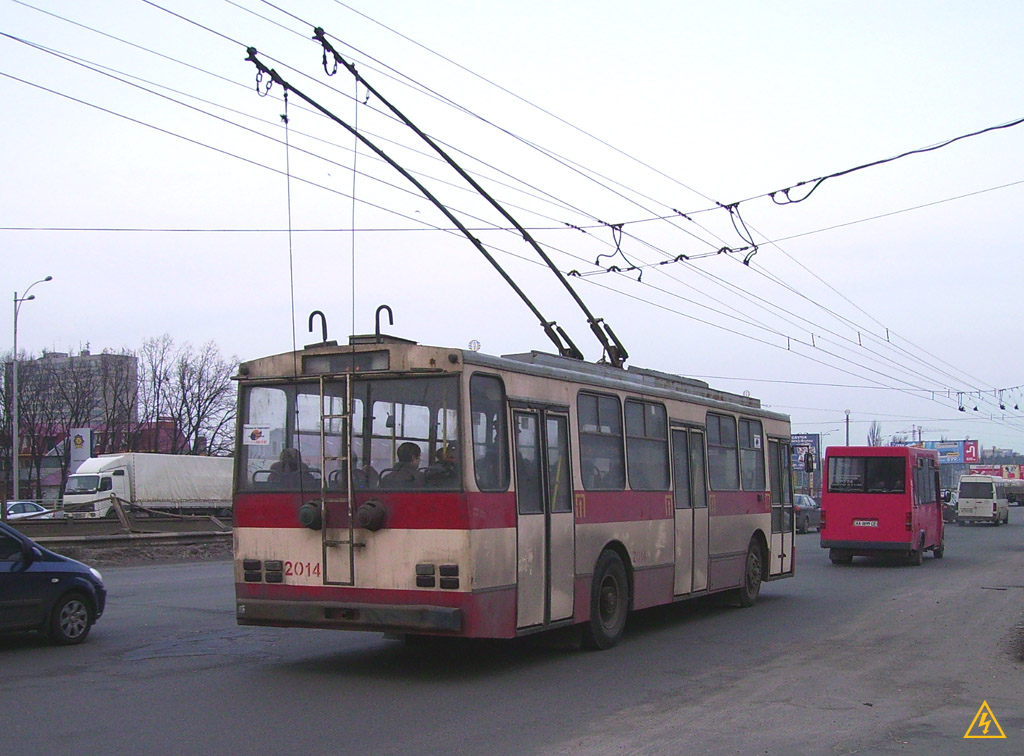 Киев, Škoda 14Tr02/6 № 2014