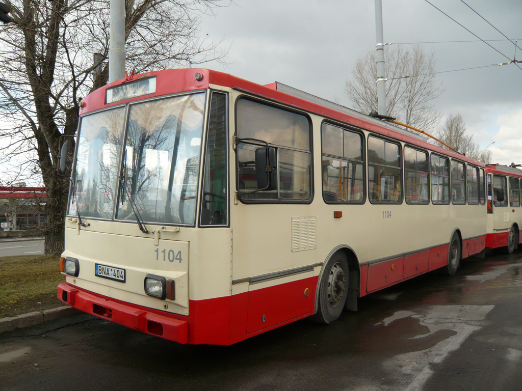 Вильнюс, Škoda 14Tr08/6 № 1104