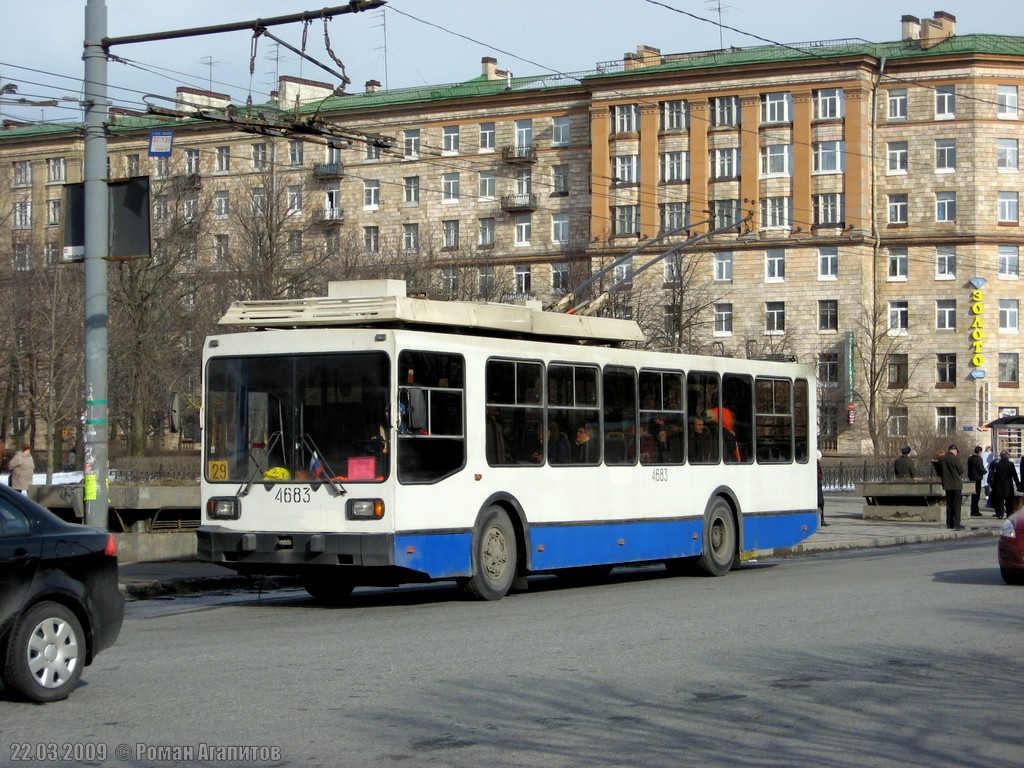 Санкт-Петербург, ПТЗ-5283 № 4683