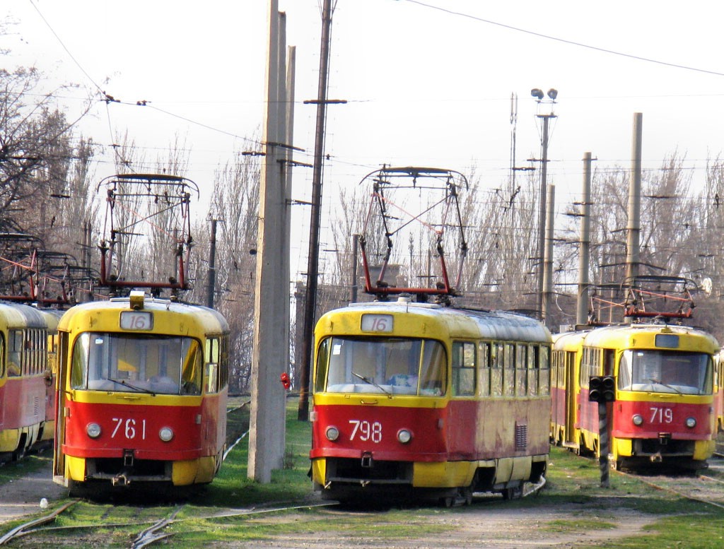 Запорожье, Tatra T3SU № 761; Запорожье, Tatra T3SU № 798
