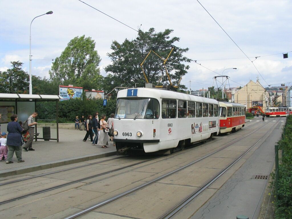 Прага, Tatra T3 № 6963