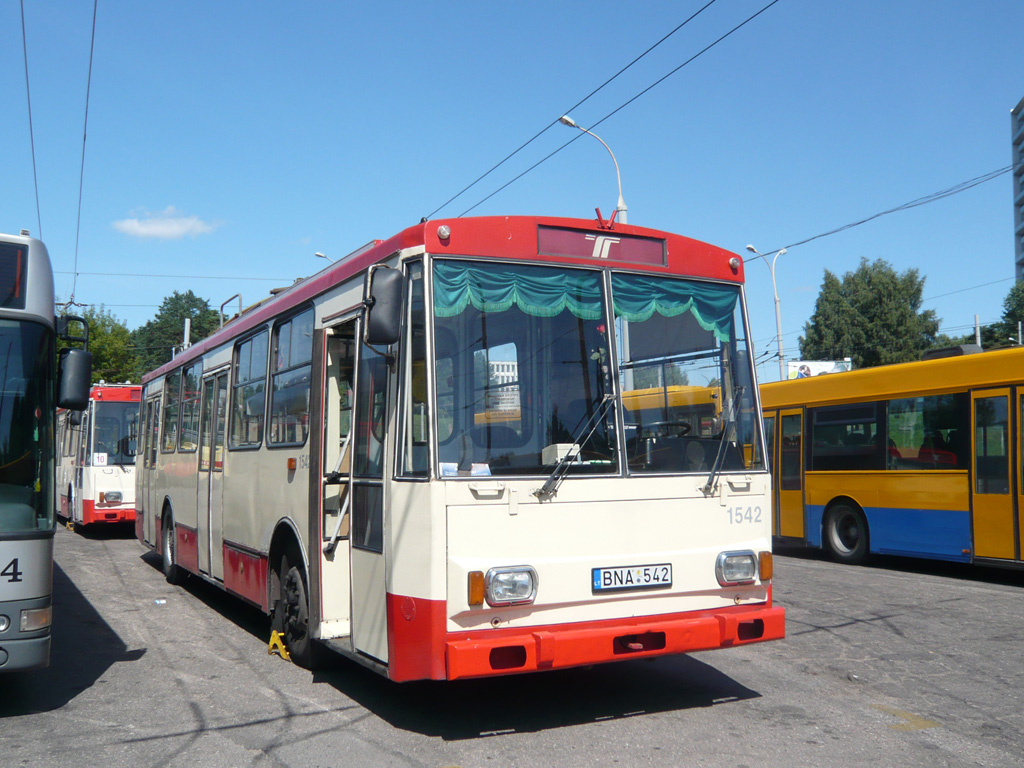 Вильнюс, Škoda 14Tr89/6 № 1542