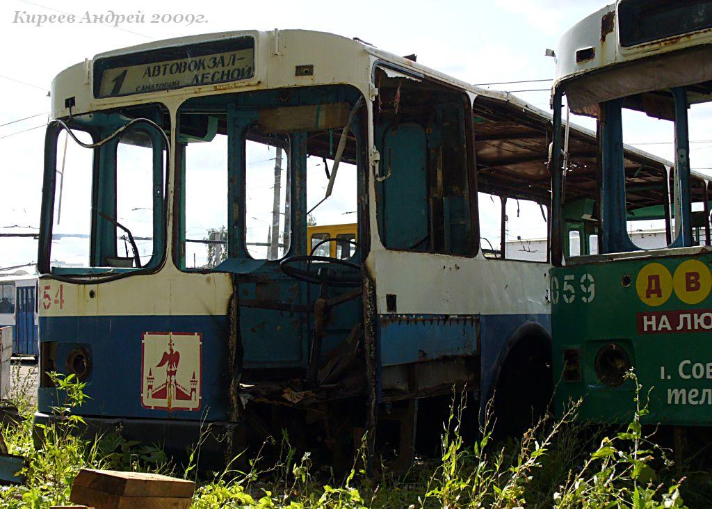 Орёл, ЗиУ-682В № 054; Орёл — Списанные троллейбусы в депо