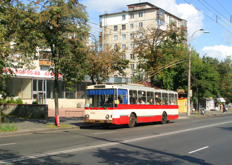 Киев, Škoda 14Tr02/6 № 2010