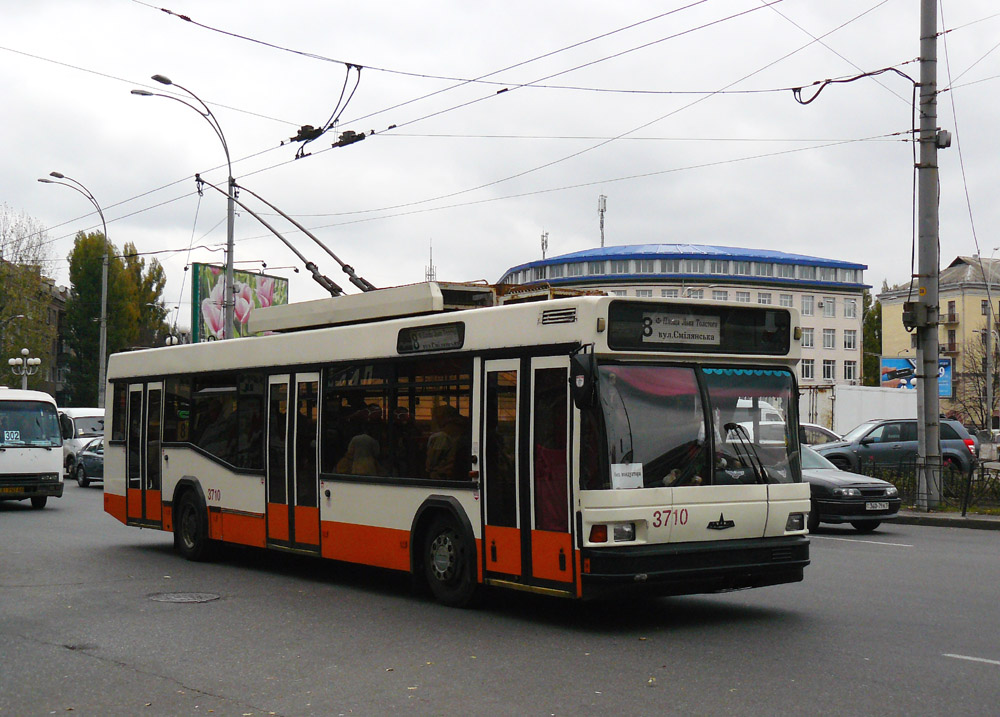 Киев, МАЗ-103Т № 3710