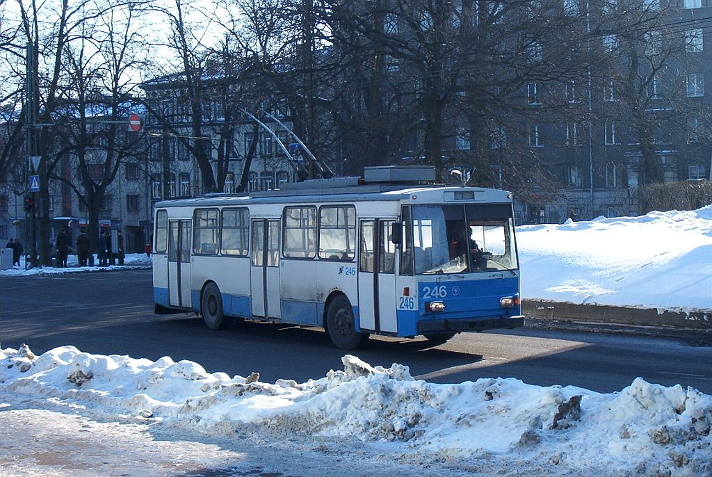 Таллин, Škoda 14Tr02 № 246