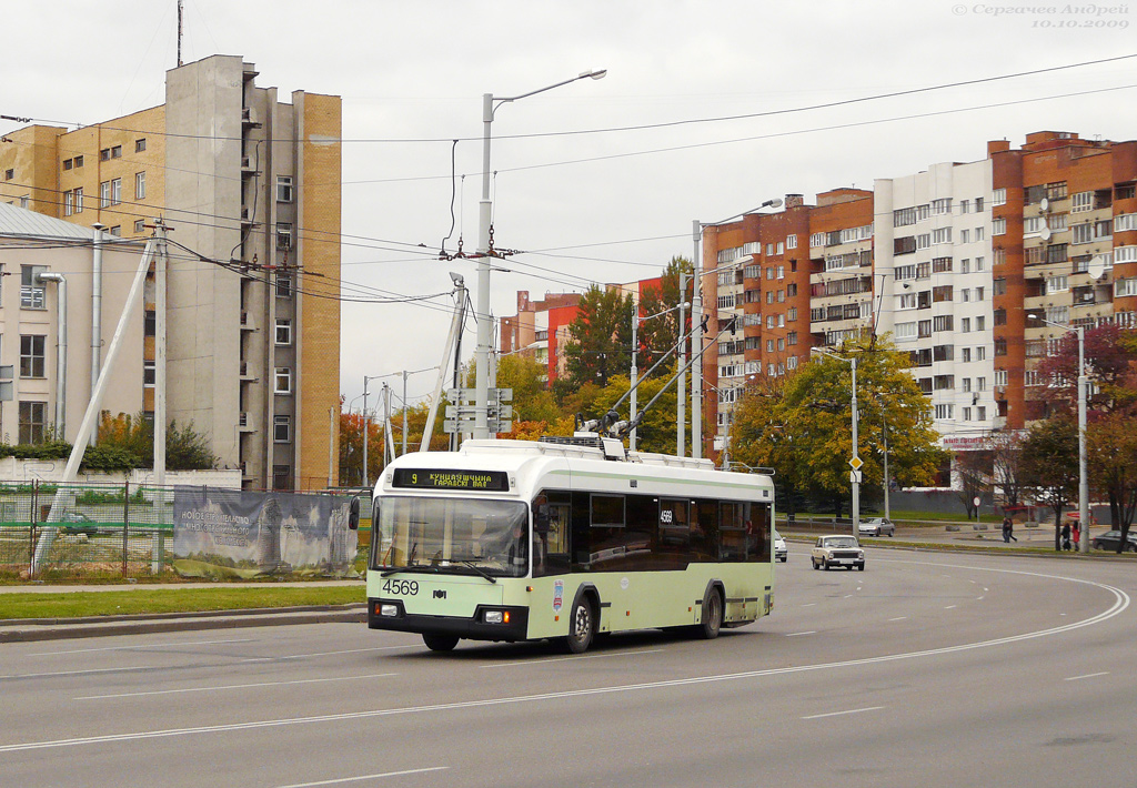 Минск, БКМ 32102 № 4569