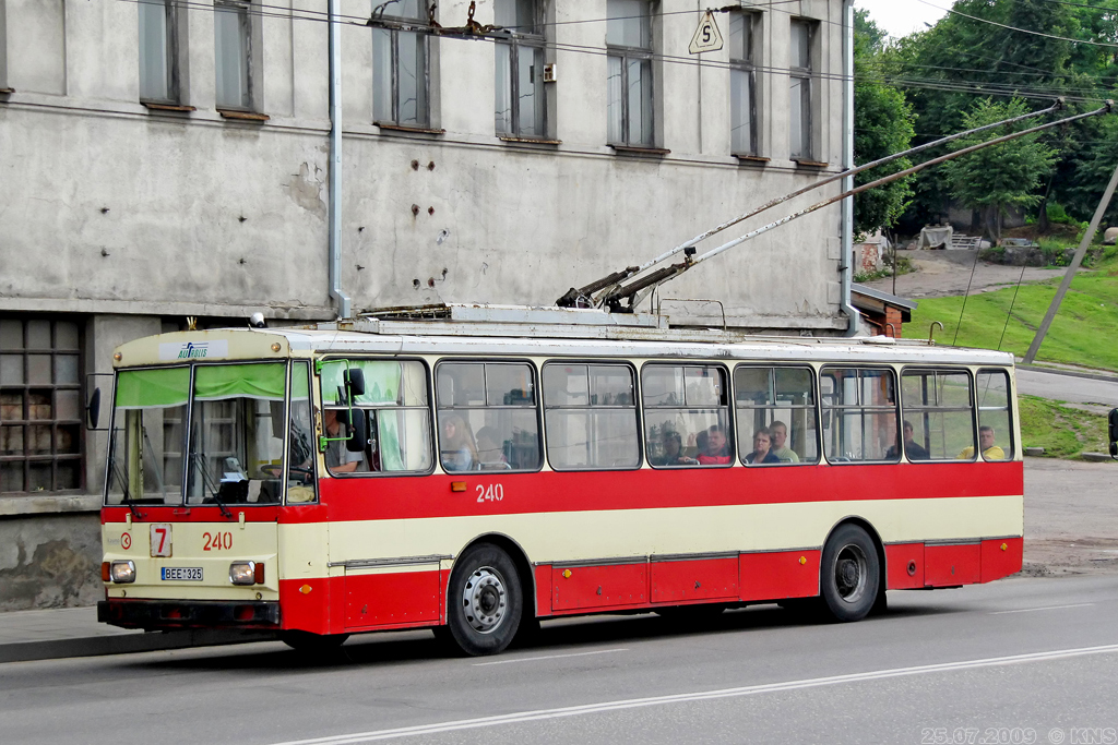 Каунас, Škoda 14Tr02 № 240