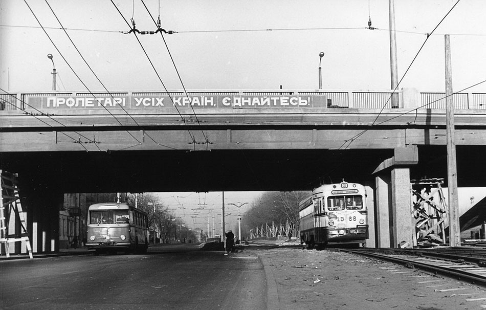 Киев, МТВ-82 № 1568; Киев — Исторические фотографии