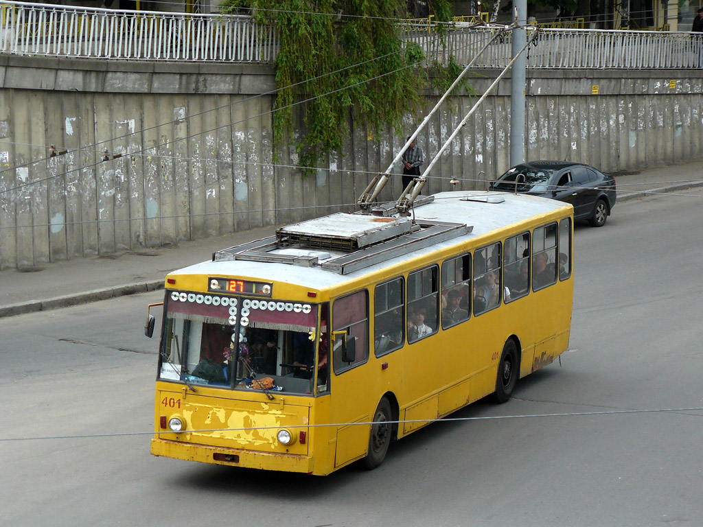 Киев, Škoda 14Tr02/6 № 401