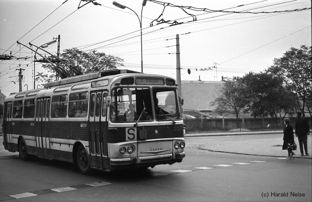 Братислава, Škoda T11/0 № 227; Братислава — Старые фотографии
