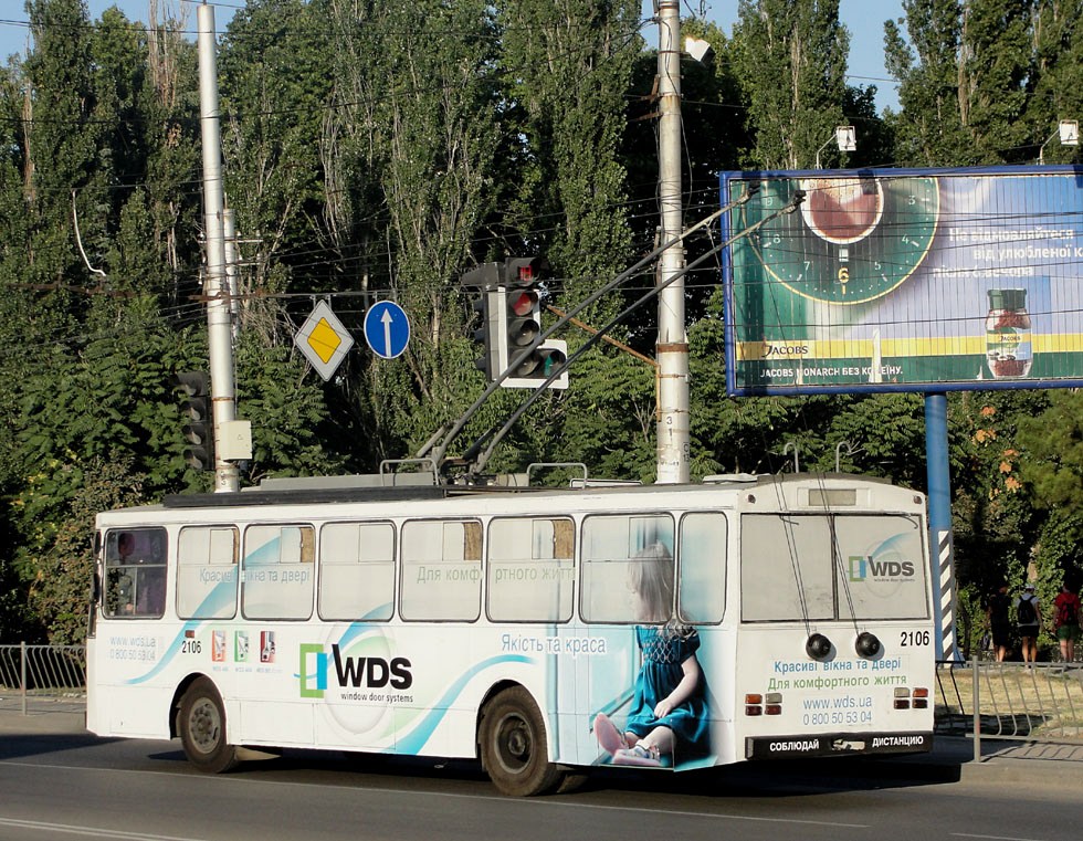 Крымский троллейбус, Škoda 14Tr89/6 № 2106