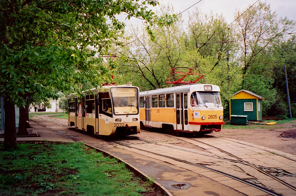 Москва, Tatra T3SU № 2605; Москва, 71-619К № 2032