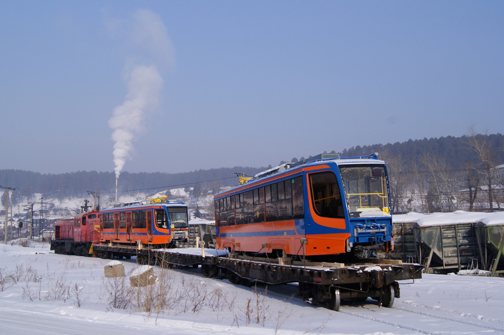 Смоленск, 71-623-01 № 244; Смоленск, 71-623-01 № 245; Усть-Катав — Новые вагоны