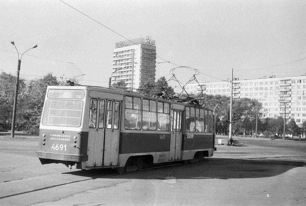 Санкт-Петербург, ЛМ-68М № 4691 Санкт-Петербург, ЛМ-68М № 4691