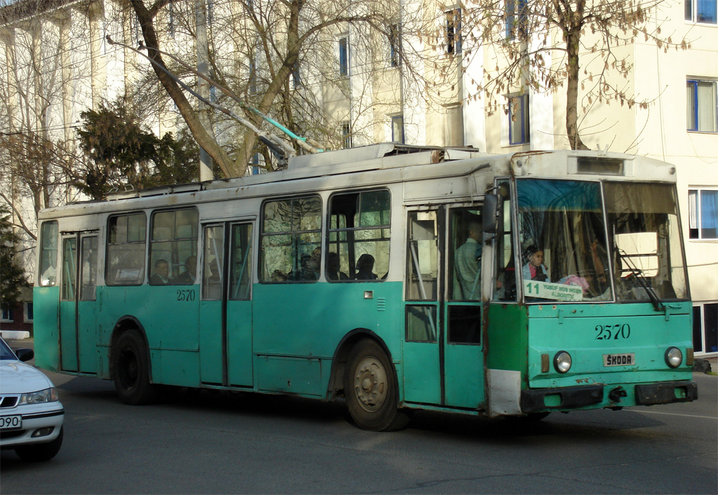 Ташкент, Škoda 14Tr13/6 № 2570