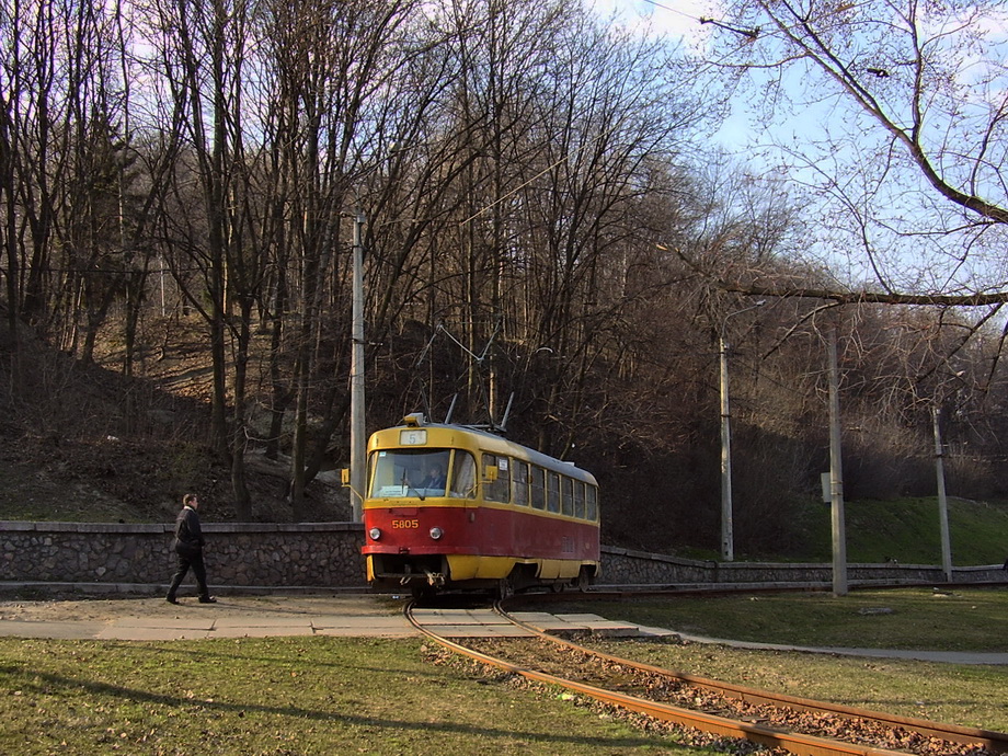Киев, Tatra T3SU № 5805