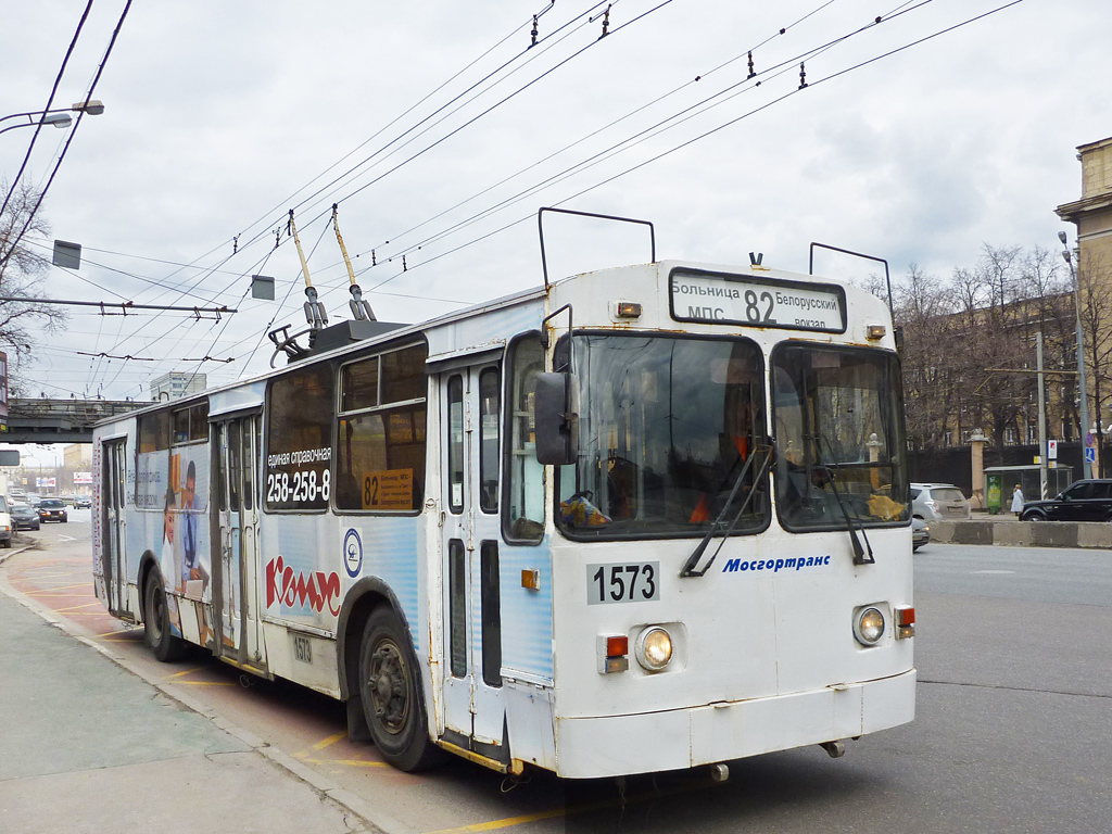 414889.jpg