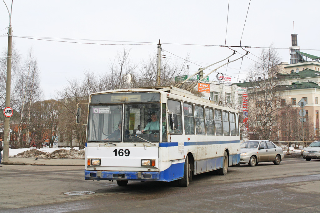Вологда, Škoda 14TrM (ВМЗ) № 169