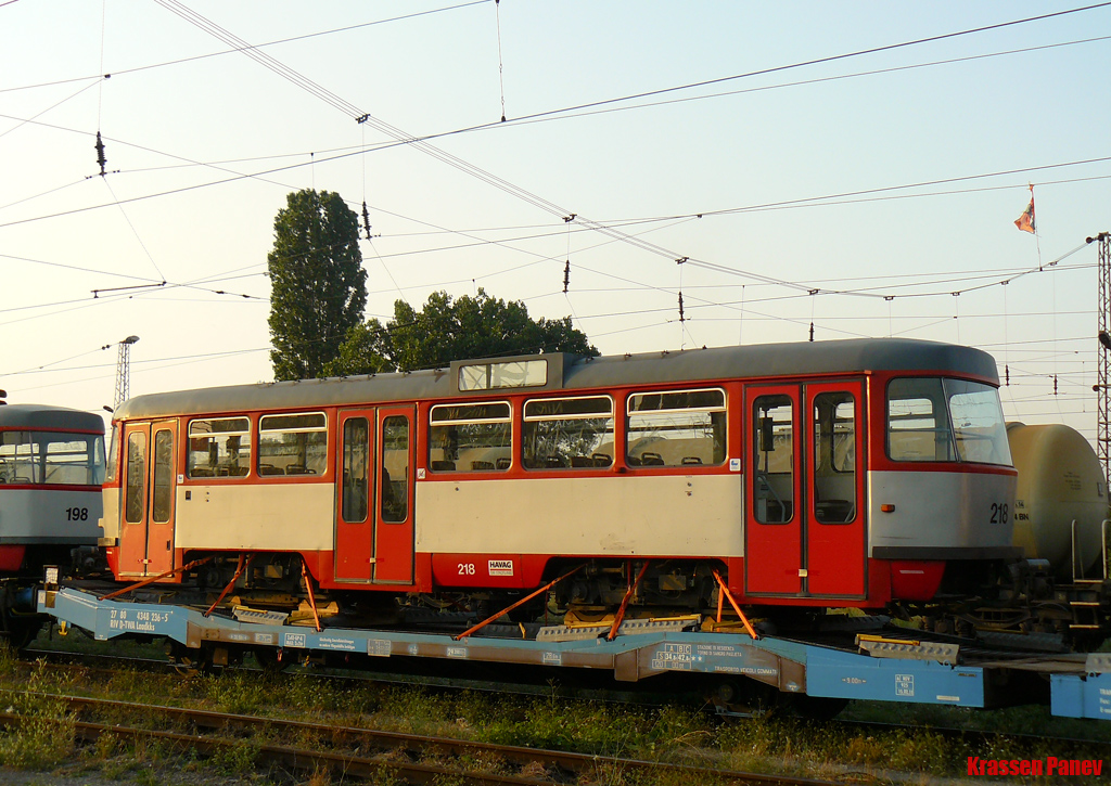 София, Tatra B4DC № 218; София — Доставка и разтоварване на T4D-C от Хале — юли 2011 г.
