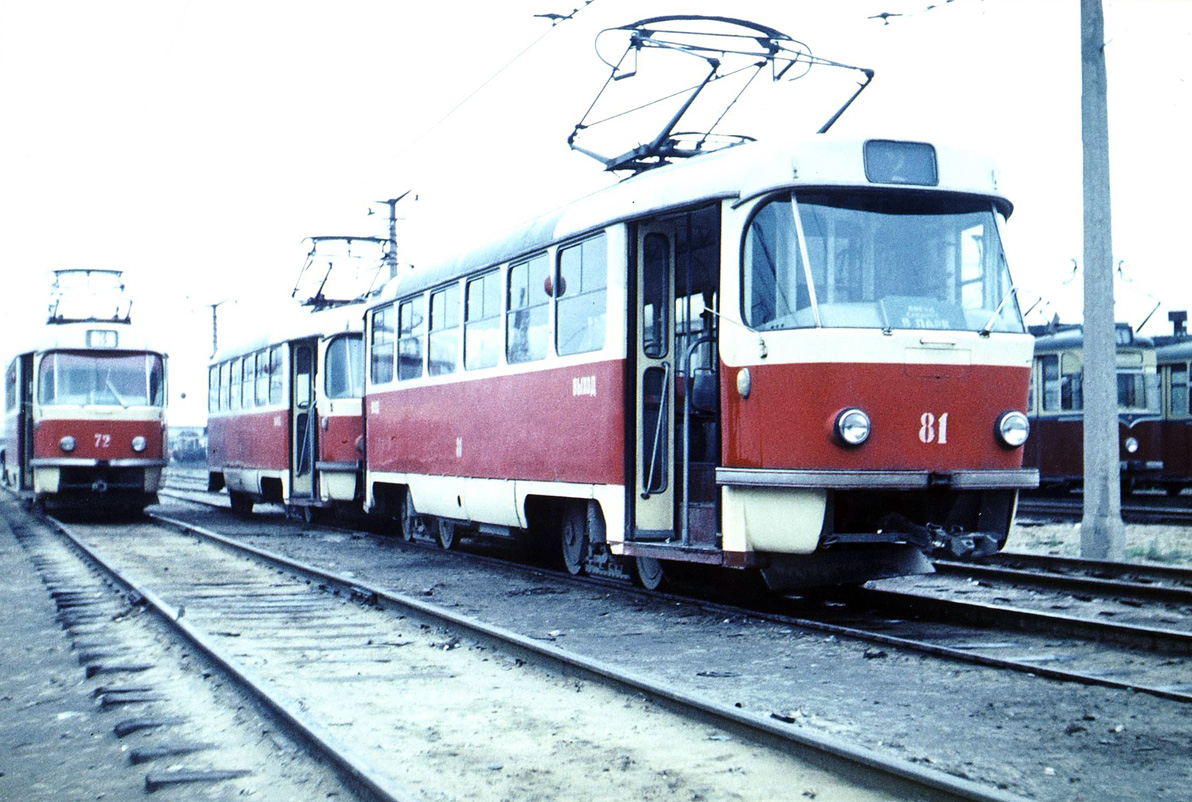 Волжский, Tatra T3SU (двухдверная) № 81; Волжский, Tatra T3SU (двухдверная) № 80; Волжский, Tatra T3SU (двухдверная) № 72; Волжский — Трамвайное депо