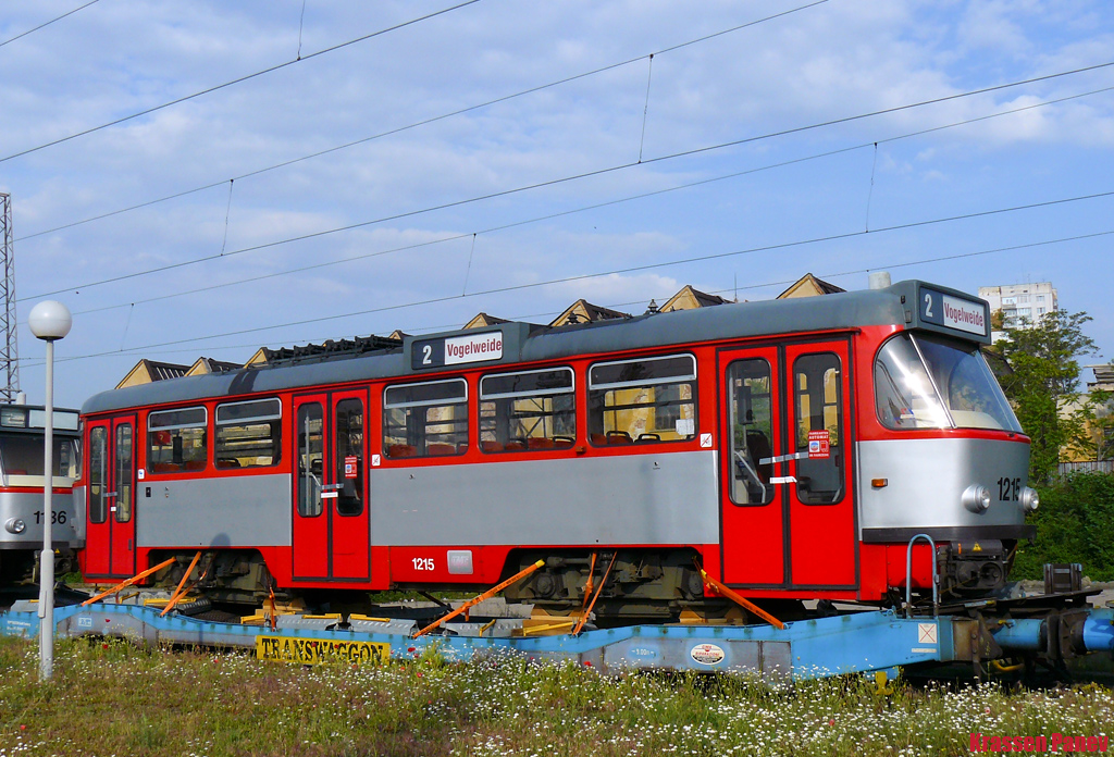 София, Tatra T4DC № 1215; София — Доставка и разтоварване на T4D-C от Хале — юли 2011 г.