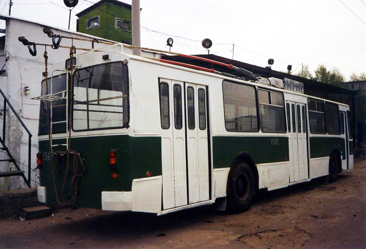 Нижний Новгород, ЗиУ-682В № 1565 Нижний Новгород, ЗиУ-682В № 1565