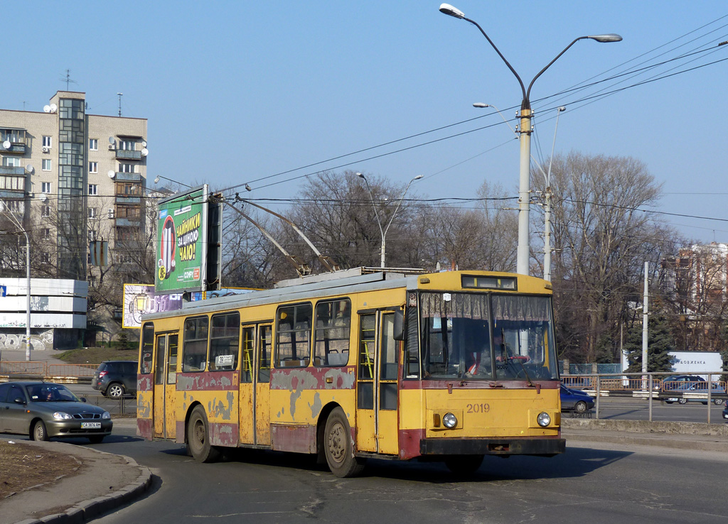 Киев, Škoda 14Tr02/6 № 2019