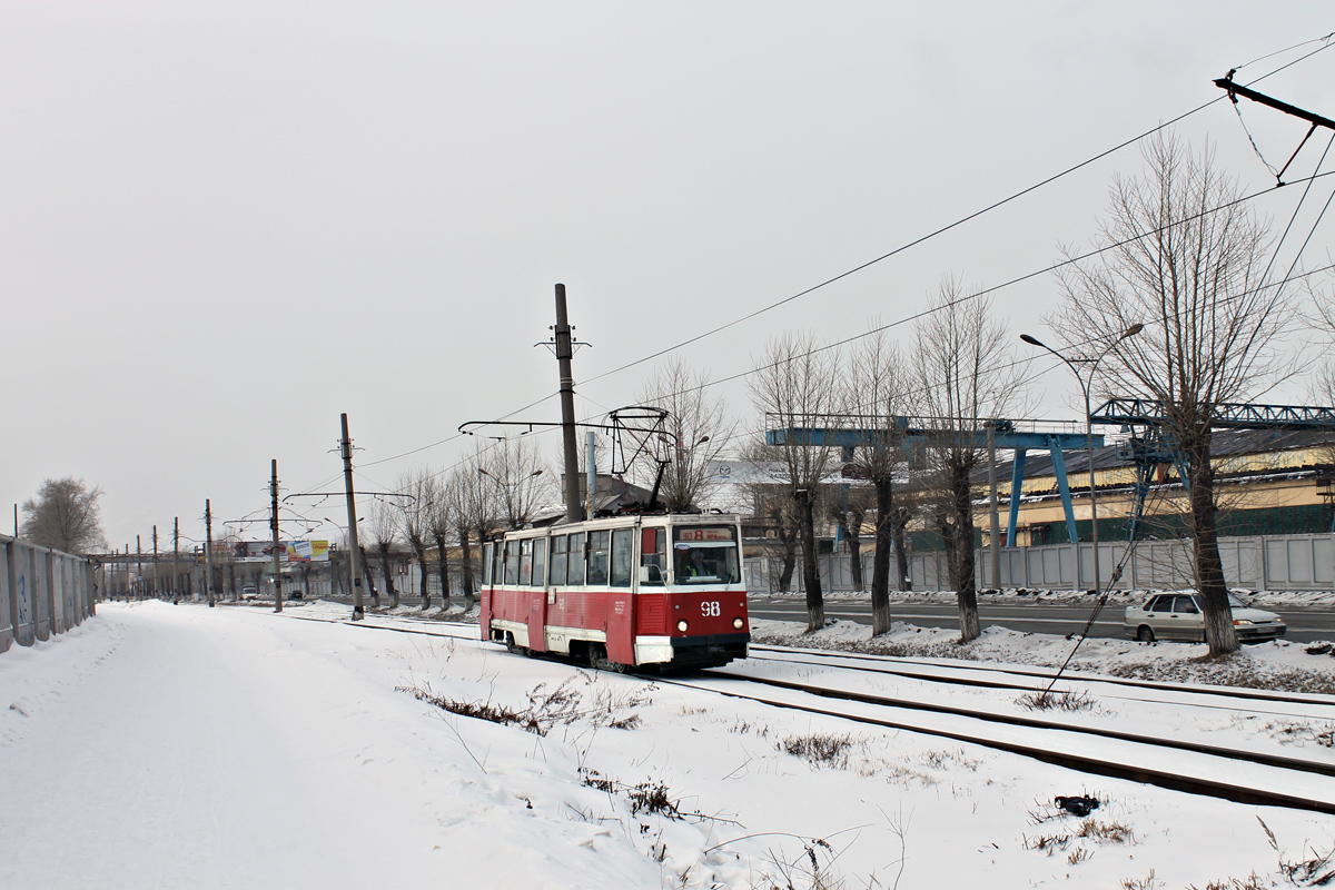 Нижний Тагил, 71-605 (КТМ-5М3) № 98 Нижний Тагил, 71-605 (КТМ-5М3) № 98