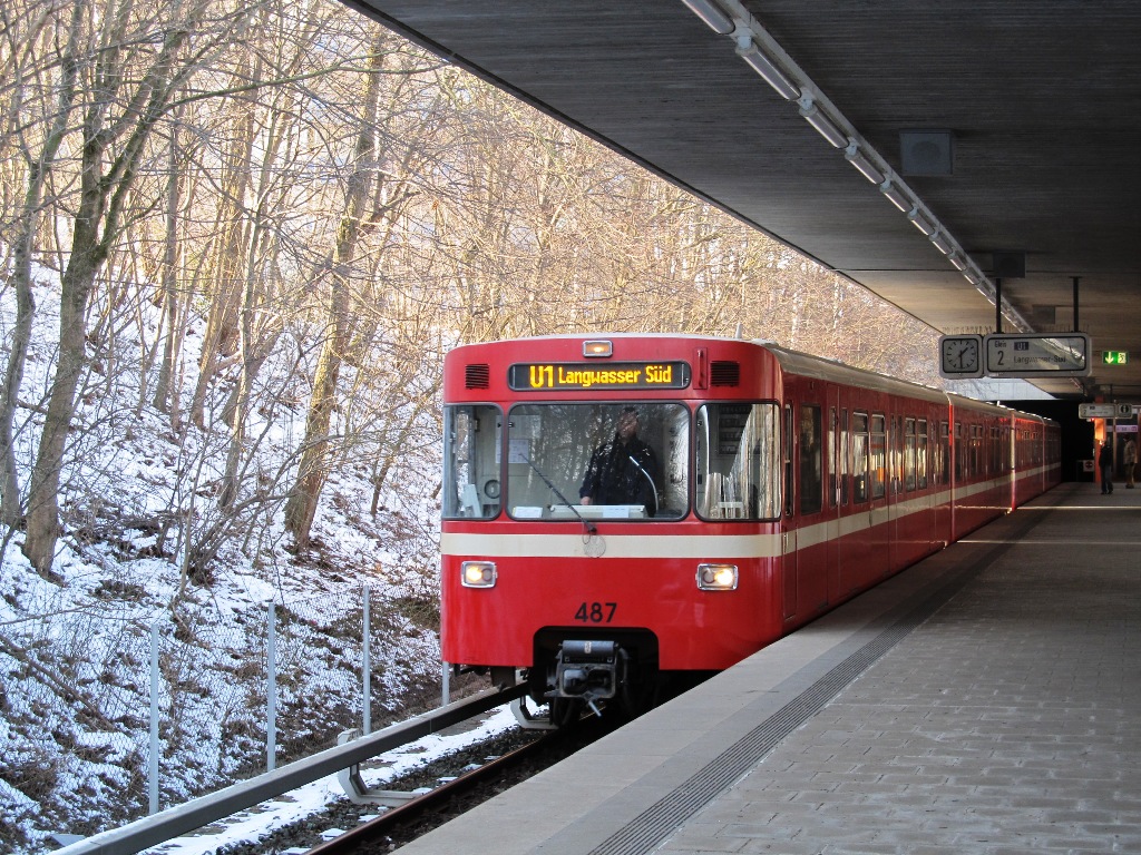 Нюрнберг, VAG-Baureihe DT1 № 487; Нюрнберг — U-Bahn — линия U1