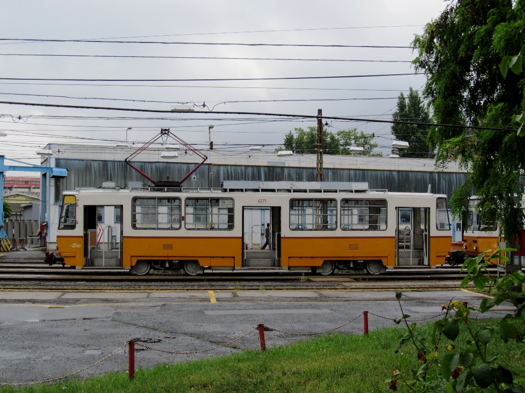 Будапешт, Tatra T5C5 № 4271; Будапешт — Трамвайные депо