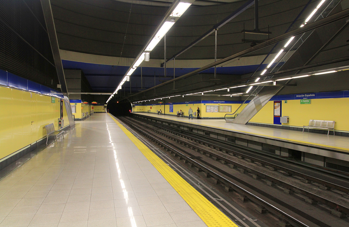 Мадрид — Метрополитен — Линия 10