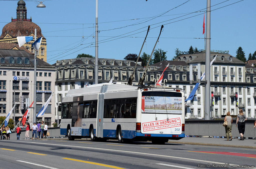 Люцерн, Hess SwissTrolley 3 (BGT-N2C) № 202