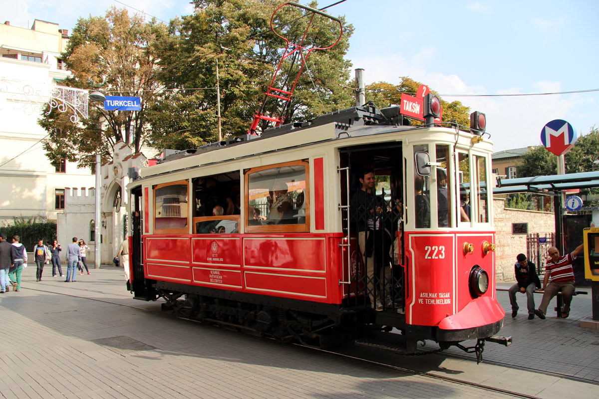 Стамбул, Двухосный моторный Franco-Belge № 223