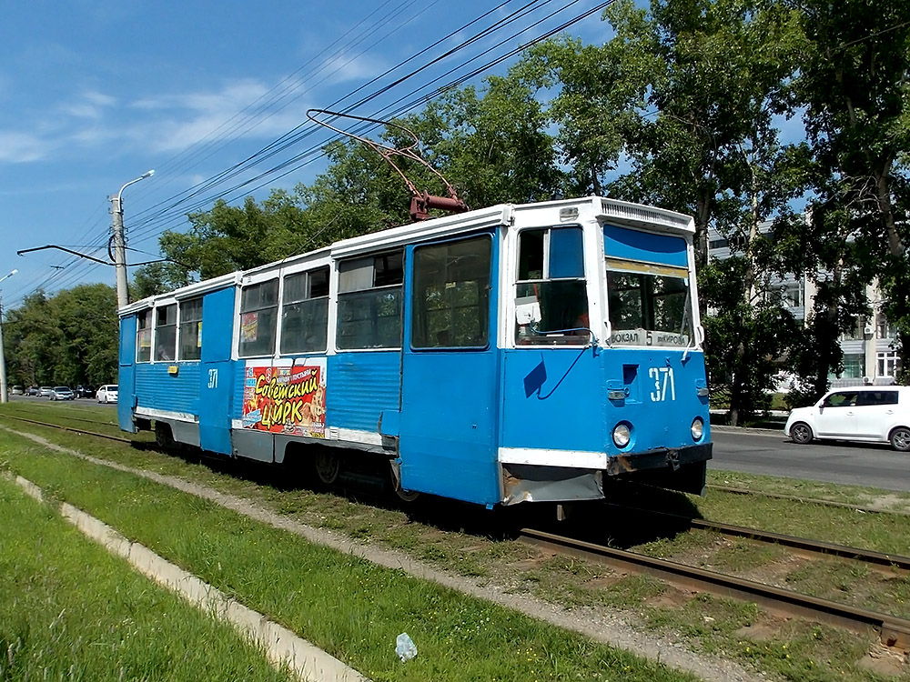 Хабаровск, 71-605 (КТМ-5М3) № 371