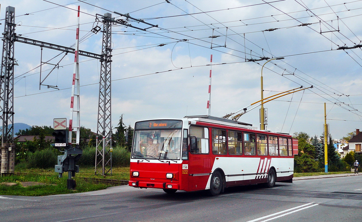 Прешов, Škoda 14Tr17/6M № 122; Прешов — Троллейбусные пересечения с электрифицированной ж.д. Прешов, Škoda 14Tr17/6M № 122; Прешов — Троллейбусные пересечения с электрифицированной ж.д.