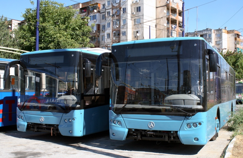 Пазарджик, ЛАЗ E183A1 № 20; Пазарджик, ЛАЗ E183A1 № 23; Пазарджик — Доставка на новите тролейбуси ЛАЗ — юли-септември 2013