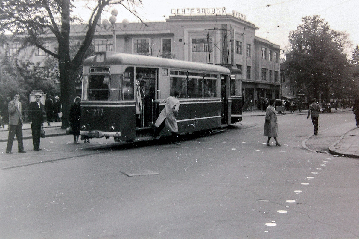 Калининград, Gotha B59E № 277; Калининград — Старые фотографии