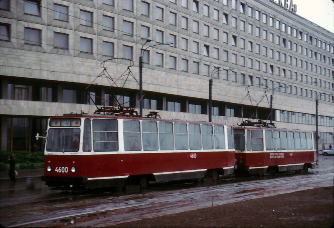 Санкт-Петербург, ЛМ-68М № 4600